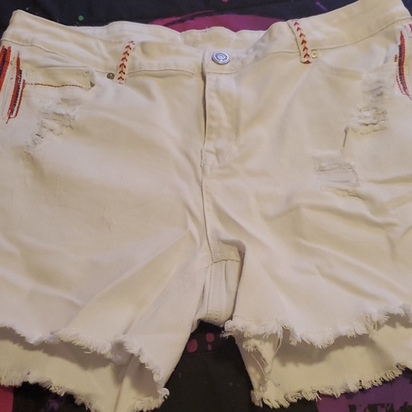 Rue 21, Size 16, White Hot shorts with red and blue stripes down the sides. - Picture 5 of 5